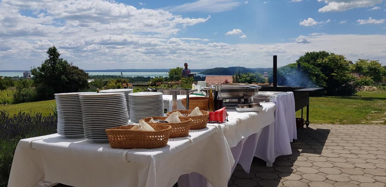 Koczor Winery & Guesthouse 巴拉顿菲赖德 外观 照片