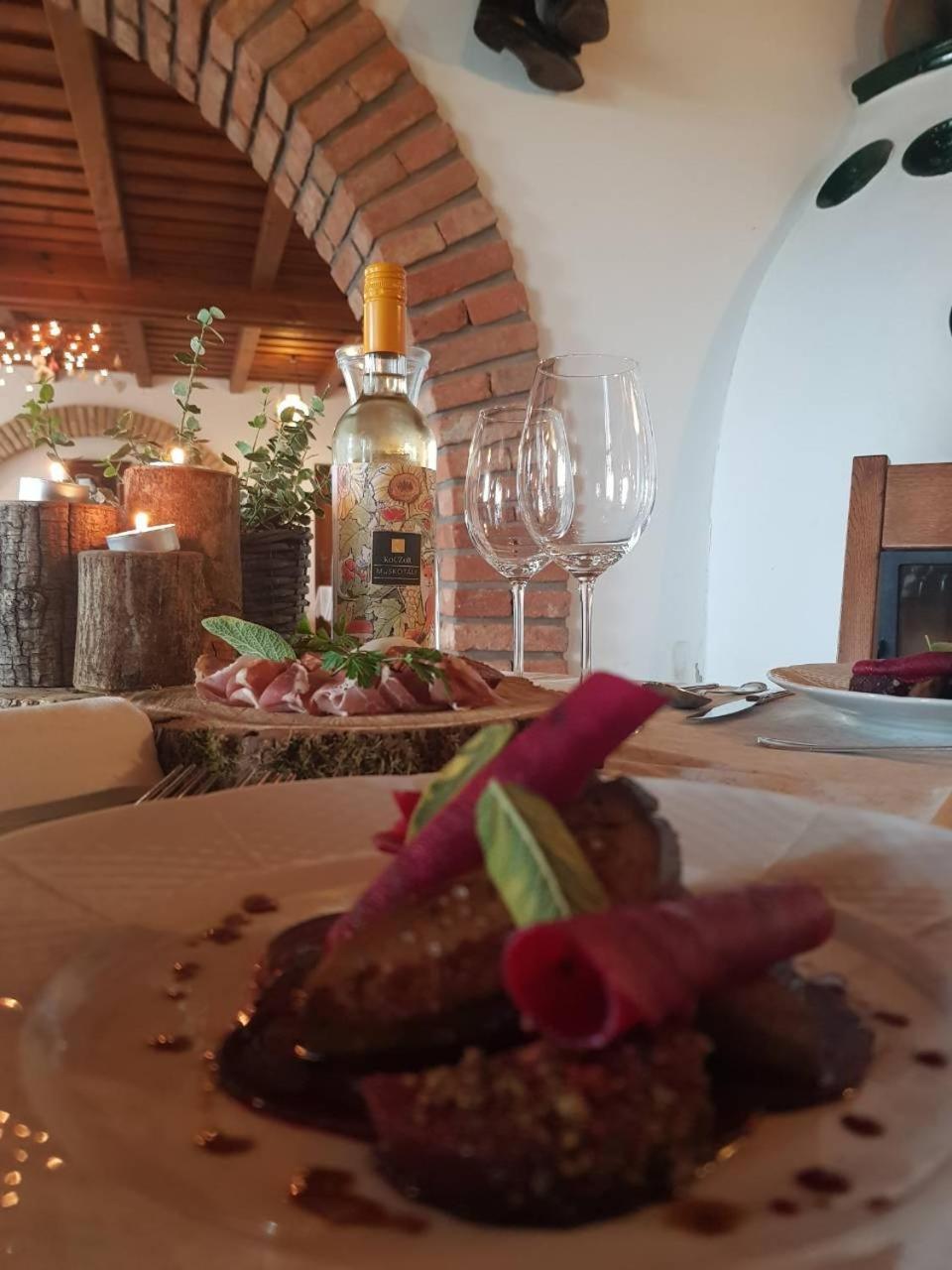Koczor Winery & Guesthouse 巴拉顿菲赖德 外观 照片